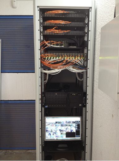 Rack server in sede per il monitoraggio video